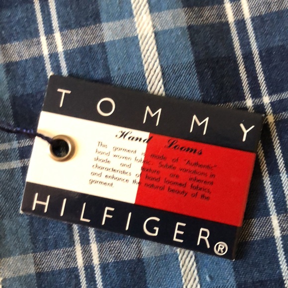 Tommy Hilfiger men’s button down - Picture 3 of 3